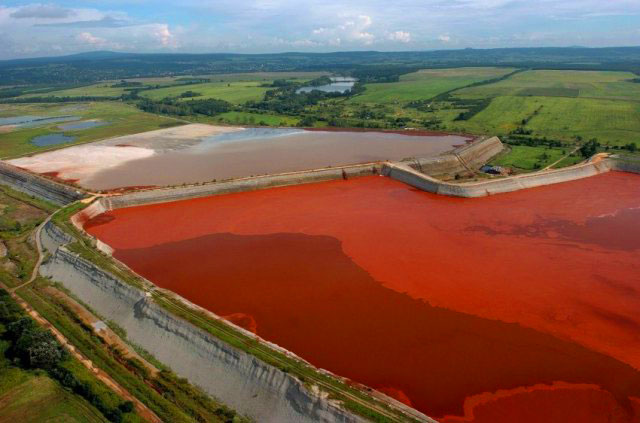 Lacul care a provocat dezastrul ecologic din Ungaria
